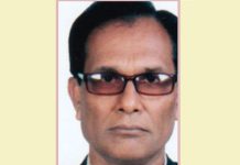 মানববন্ধনে বিএনপি সম্পর্কে অসত্য বক্তব্য দেয়ায় খুলনা উন্নয়ন সংগ্রাম কমিটির সভাপতি তোপের মুখে
