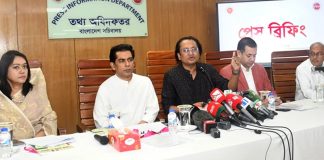 সারের সংকট নেই, পর্যাপ্ত মজুত আছে: তথ্য উপদেষ্টা