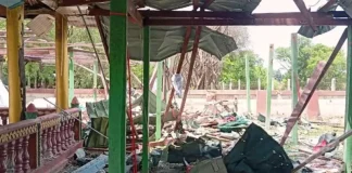 মিয়ানমারে মঠে সামরিক বিমান হামলায় নিহত ১৪