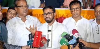 আ. লীগ ফেরার পথ তৈরি করছে জামায়াত-এনসিপি: রাশেদ খাঁন