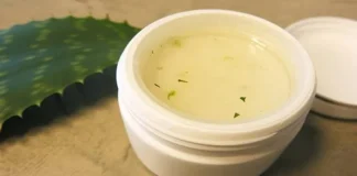 বাড়িতেই বানান অ্যালোভেরা টুথপেস্ট