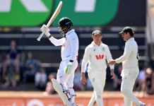 ১৫৩ রানের লিড নিয়ে দিন শেষ বাংলাদেশের