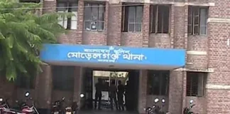 ২ নম্বর আসামির নাম বাদ না দিলে মামলা নয়: মোরেলগঞ্জে ওসির ভূমিকায় প্রশ্ন
