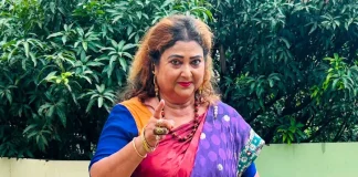 আর কত সহ্য করব, টাকা অনেক কষ্ট করে কামাই: রিনা খান
