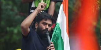 মোদী ‘স্বৈরাচারী’, জরুরি অবস্থা জারির সাহস নেই: অভিজিত দীপকে