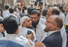 আখতারুজ্জামানের জামিন হয়নি, এজলাসে হট্টগোল-বাইরে হাতাহাতি