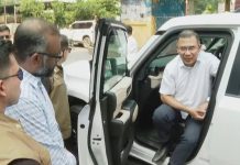 সাড়ে চার ঘণ্টায় ১৩ স্পট পরিদর্শন প্রধানমন্ত্রীর, হাসপাতাল-শিক্ষাপ্রতিষ্ঠান থেকে সরকারি কোয়ার্টার