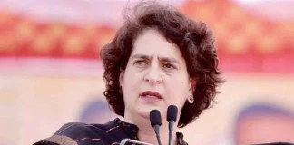 ‘মাটিতে আছড়ে ফেলে খামচে দিয়েছে’, দিল্লি পুলিশের বিরুদ্ধে প্রিয়াঙ্কার অভিযোগ