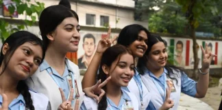 এইচএসসির ফল প্রকাশ, পাসের হার ৫২.১২ শতাংশ
