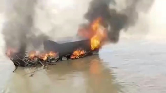 boat-fire