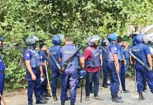ঝিনাইদহে দফায় দফায় সংঘর্ষ, আহত ৩০