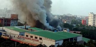 এক ঘণ্টার চেষ্টায় ইবনে সিনার ওষুধ কারখানার আগুন নিয়ন্ত্রণে