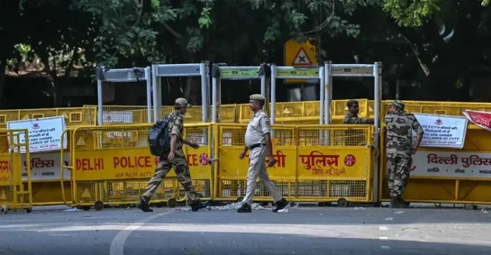 india-protest-mv11xiodvxh1ner-20261009202451