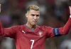 রোনালদোর ৩০ দিনের নিষেধাজ্ঞা ও জরিমানা