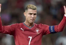 রোনালদোর ৩০ দিনের নিষেধাজ্ঞা ও জরিমানা