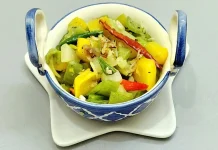 দূর্গাপূজার রেসিপি: পাঁচমিশালি সবজির ফোড়ন