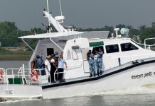 সুন্দরবন ও মোংলায় প্রধানমন্ত্রীর দিনভর কর্মব্যস্ততা, আকাশ ও জলপথে পরিদর্শন